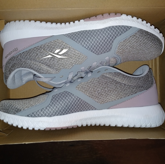 Women's Rebook Flexagon force size 10 - Picture 3 of 6